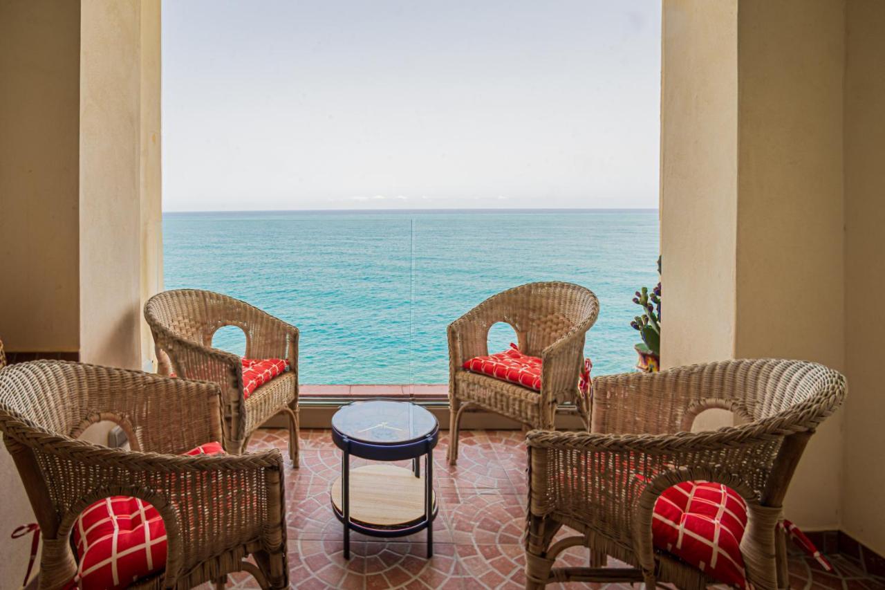 Suite House On The Sea تْشيفالو المظهر الخارجي الصورة