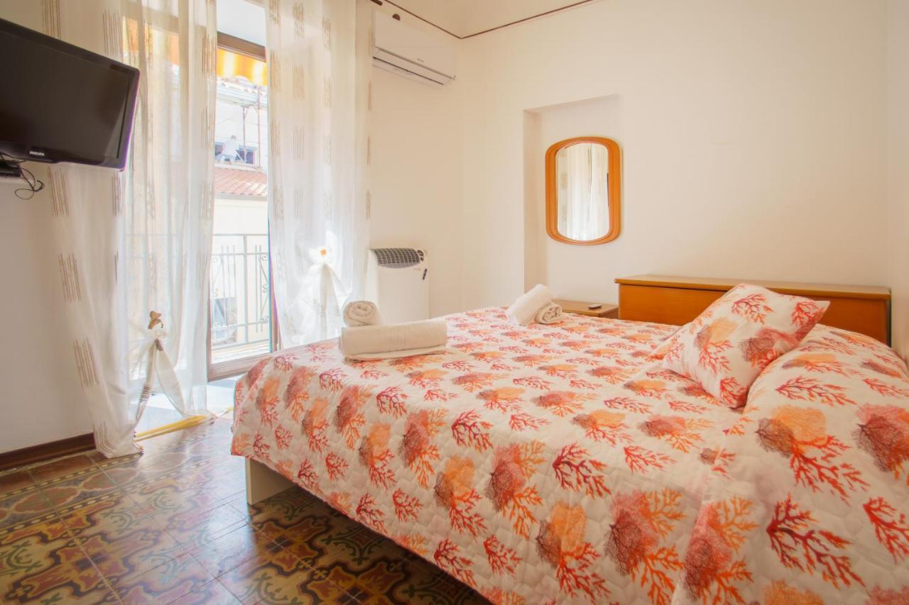 Suite House On The Sea تْشيفالو المظهر الخارجي الصورة