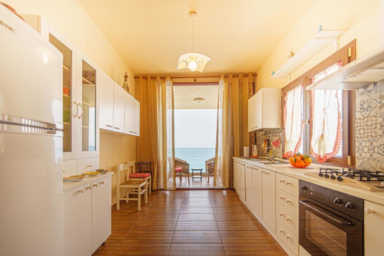 Suite House On The Sea تْشيفالو المظهر الخارجي الصورة